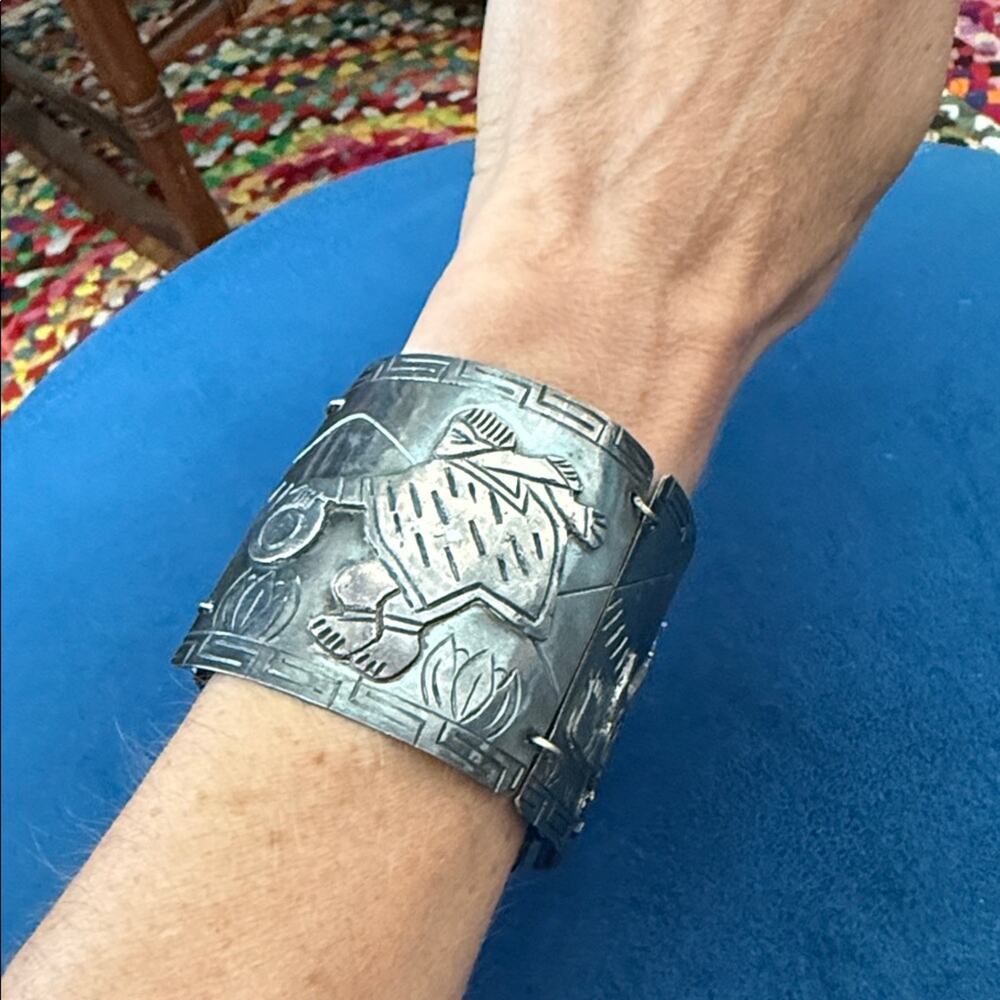 Vintage Peruana Industria Sterling Silver Storyteller Panel Boho Hippie Bracelet